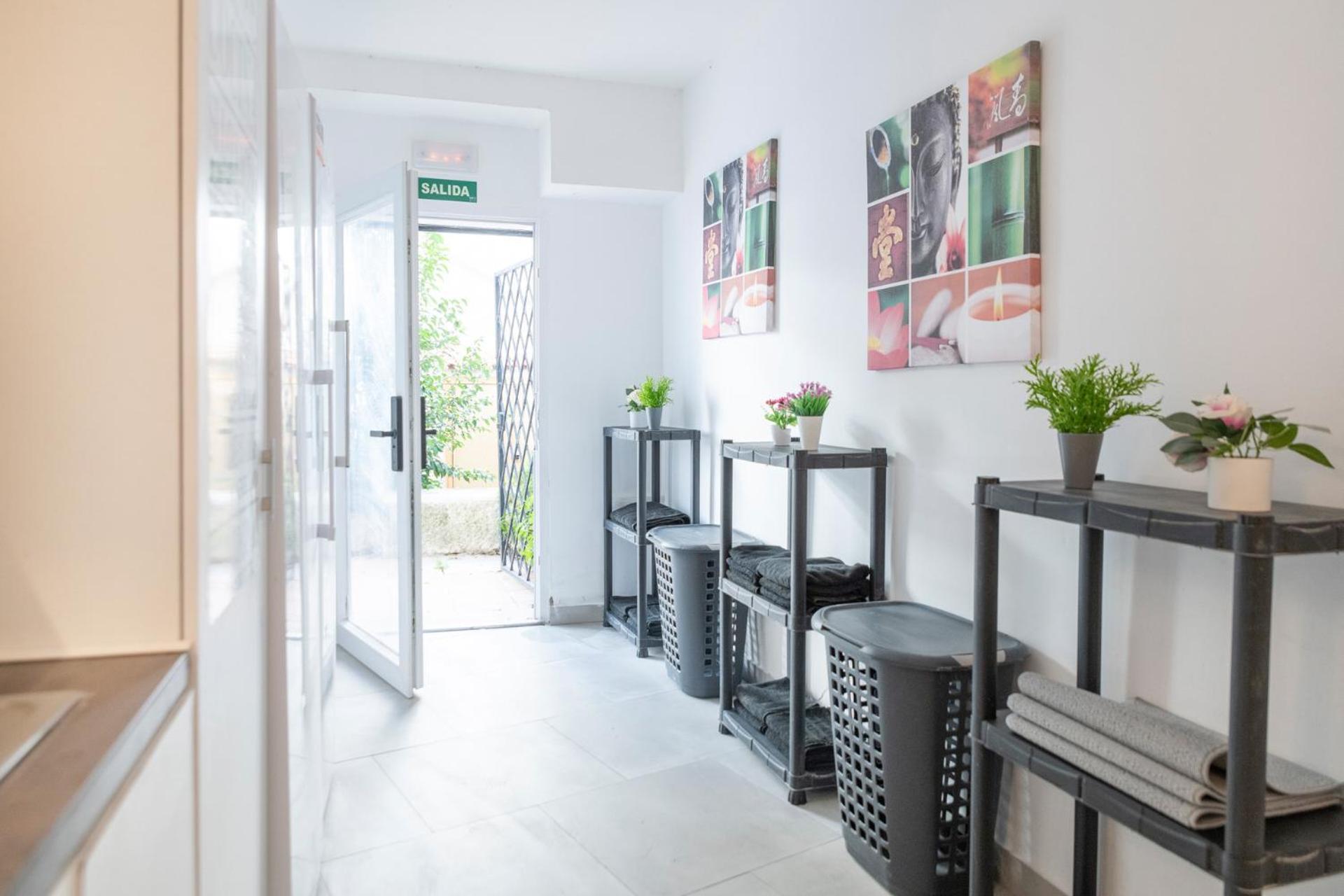 Beetroot, Jedes Zimmer Verfuegt Ueber Smart Tv , Eigenes Bad Mit Regendusche Und Balkon Llucmajor Kültér fotó