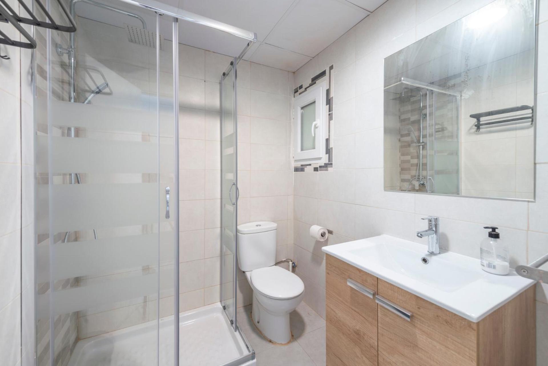 Beetroot, Jedes Zimmer Verfuegt Ueber Smart Tv , Eigenes Bad Mit Regendusche Und Balkon Llucmajor Kültér fotó
